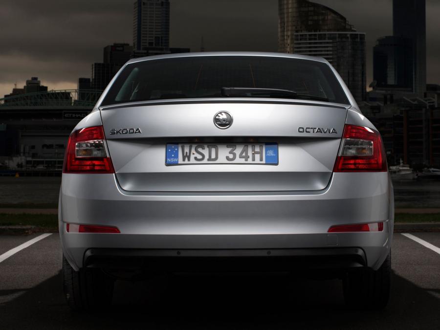  Skoda Octavia 2013 года  (AU) (фото 13 из 16)